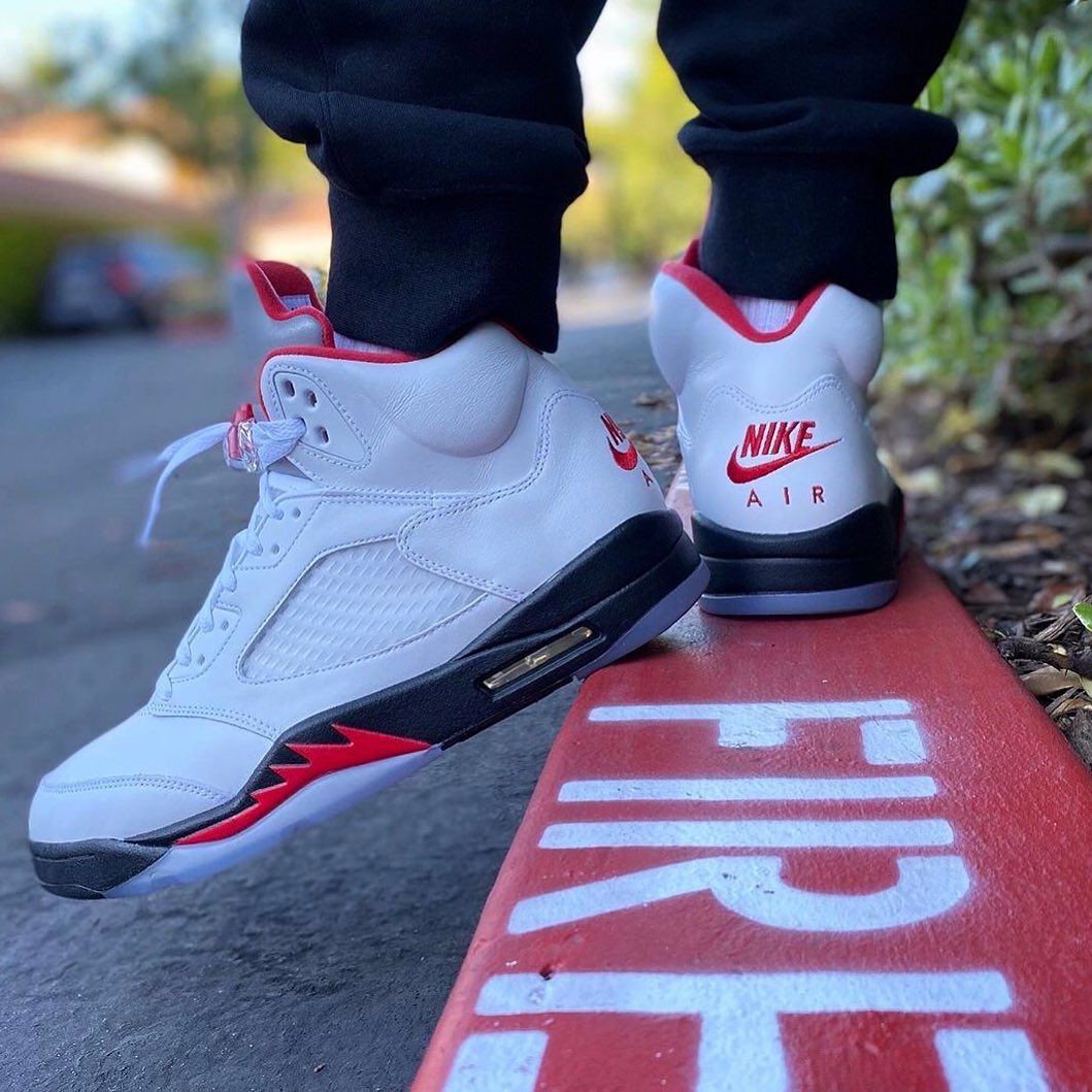 Air Jordan 5 Retro 'Fire Red' photo review